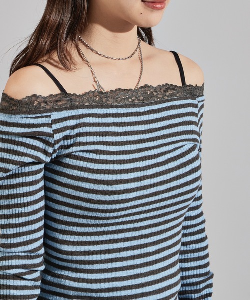 Chick(チック)の「Rib-Knit Border Design Waist-Tied Style Off-Shoulder Dress / リブ編み ボーダーデザイン 腰巻き風 オフショルワンピース(ワンピース・レディース・ブルー・FREE)」の9枚目の写真