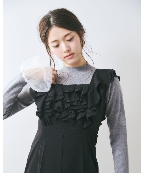 LANTINAM(ランティナム)の「Frill Design All in one(つなぎ/オールインワン・レディース・ブラック/ライトグリーン・MEDIUM/SMALL)」の5枚目の写真