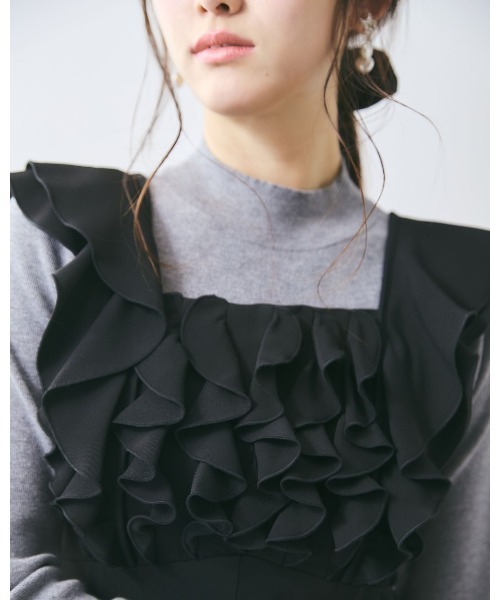 LANTINAM(ランティナム)の「Frill Design All in one(つなぎ/オールインワン・レディース・ブラック/ライトグリーン・MEDIUM/SMALL)」の6枚目の写真