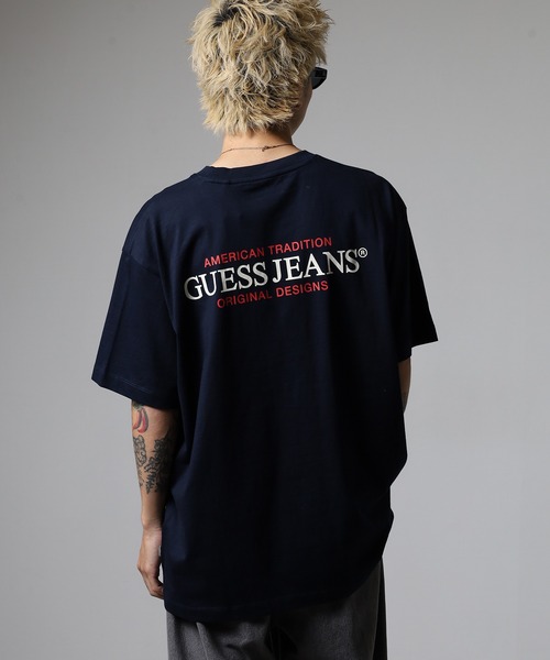 GUESS JEANS(ゲスジーンズ)の「GUESS JEANS GJ SS CN OS AMERICAN TRAD TEE ゲス オーバーサイズ・アメリカン・トラディション・Tシャツ(Tシャツ/カットソー・メンズ・ネイビー/オフホワイト/グレー・XL/L/M)」の5枚目の写真