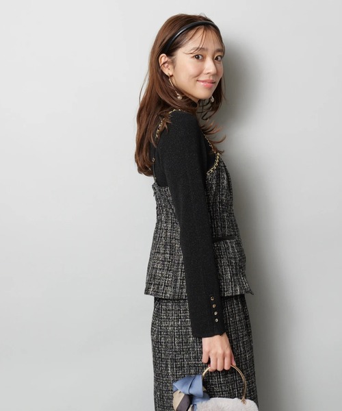 JUSGLITTY（ジャスグリッティー）の「チェーントリムツイードキャミ（シャツ/ブラウス・レディース・オフホワイト/ブラック・1/2）」の6枚目の写真