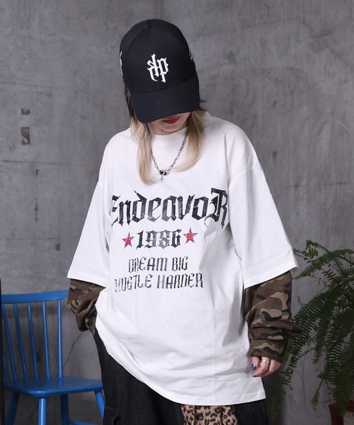 MAROCORE(マロコア)の「フェイクレイヤード 袖 カモ柄 プリント ロンT ユニセックス 【MAROCORE】(Tシャツ/カットソー・メンズ・ブラック/ホワイト・L/M)」の4枚目の写真
