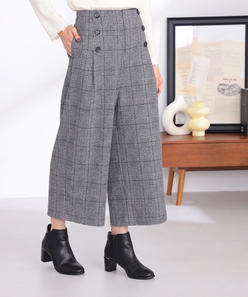 GALLORIA（ギャローリア）の「ボタン付きワイドパンツ（その他パンツ・レディース・ブラック/チャコールグレー/ライトグリーン・LL/L/M/S）」の2枚目の写真