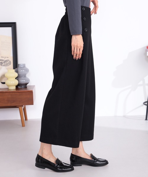 GALLORIA（ギャローリア）の「ボタン付きワイドパンツ（その他パンツ・レディース・ブラック/チャコールグレー/ライトグリーン・LL/L/M/S）」の5枚目の写真