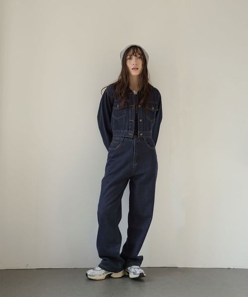 Girly Doll(ガーリードール)の「デニムセットアップ バックボタンジャケット×ワイドパンツ(セットアップ・レディース・ダークブルー/ライトブルー・M/L/XL/S)」の5枚目の写真