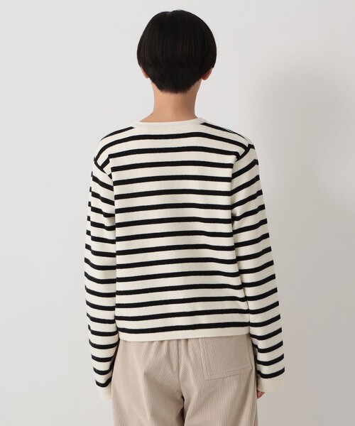 Afternoon Tea(アフタヌーンティー)の「MON JOURNALボーダーニットカーディガン(カーディガン/ボレロ・レディース・グレー/ベージュ/アイボリー・MEDIUM)」の4枚目の写真