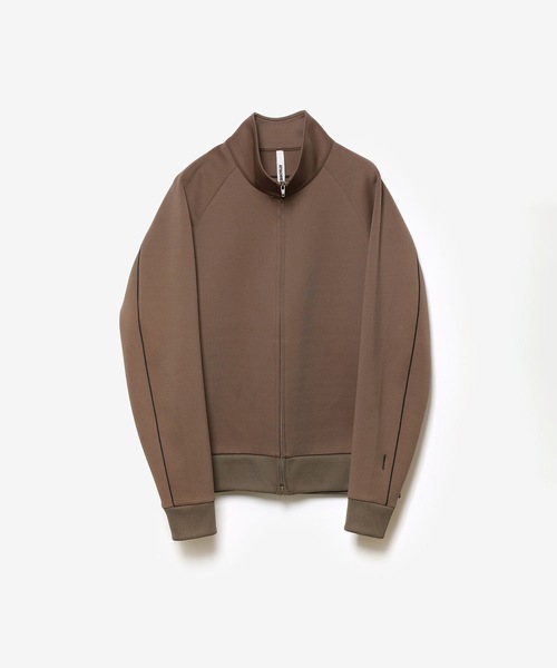 ATTACHMENT（アタッチメント）の「PE ストレッチ ダブルニット トラックジャケット / PE STRETCH DOUBLE KNIT TRACK JKT（ブルゾン・メンズ・ダークカーキ/ライトグレー/ブラック・4/3/1/2）」の3枚目の写真