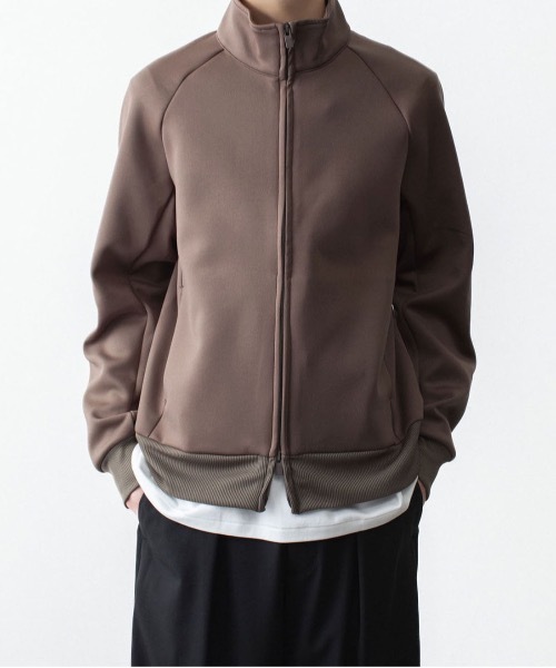 ATTACHMENT（アタッチメント）の「PE ストレッチ ダブルニット トラックジャケット / PE STRETCH DOUBLE KNIT TRACK JKT（ブルゾン・メンズ・ダークカーキ/ライトグレー/ブラック・4/3/1/2）」の8枚目の写真