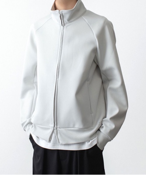 ATTACHMENT（アタッチメント）の「PE ストレッチ ダブルニット トラックジャケット / PE STRETCH DOUBLE KNIT TRACK JKT（ブルゾン・メンズ・ダークカーキ/ライトグレー/ブラック・4/3/1/2）」の21枚目の写真