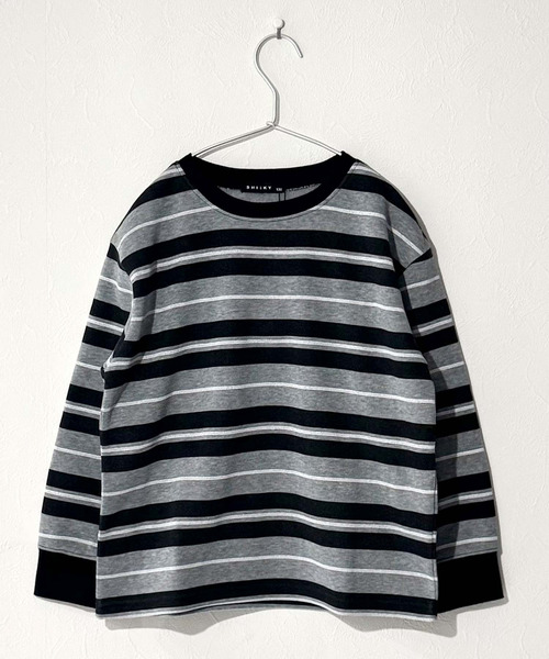 ZI-ON(ジーオン)の「キッズ ボーダー オーバーサイズ トレーナー(スウェット・キッズ・グレー系その他/ブラック/ホワイト×グリーン/ネイビー/ブルー系その他/チャコールグレー・110cm/120cm/130cm/140cm/150cm/160cm)」の3枚目の写真