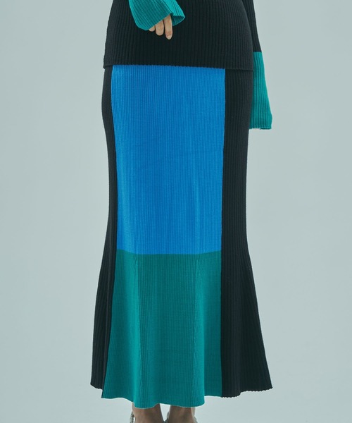 ROSE BUD(ローズバッド)の「MULTICOLOR RIB KNIT SKIRT(スカート・レディース・ブラック/バーガンディー・ONE SIZE)」の10枚目の写真