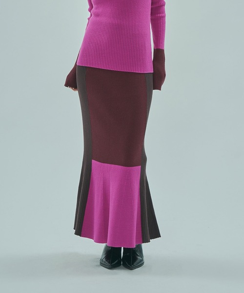 ROSE BUD(ローズバッド)の「MULTICOLOR RIB KNIT SKIRT(スカート・レディース・ブラック/バーガンディー・ONE SIZE)」の11枚目の写真