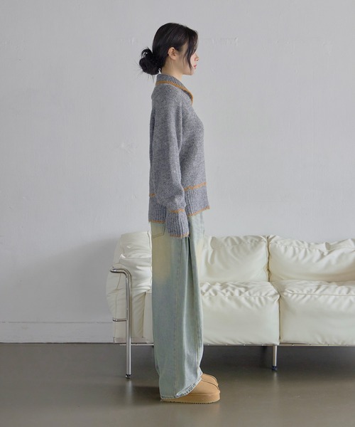 UNE MANSION(ユヌマンション)の「ユニークハーフハイネックバイカラーオーバーサイズニット(ニット/セーター・レディース・チャコールグレー/ベージュ・FREE)」の21枚目の写真