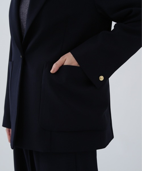 NAVYNAVY（ネイビーネイビー）の「【NAVYNAVY】【365ユーティリティー】丸めて持ち運べる忍ばせストレッチギャバテーラードジャケット（テーラードジャケット・レディース・ネイビー/ブラック・SMALL/MEDIUM）」の10枚目の写真