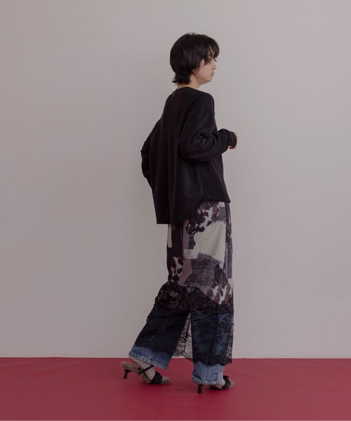 Eimee Law(エイミーロウ)の「カウ柄デニムコラージュptヘムレースタイトスカート(スカート・レディース・グレー/カーキ・FREE)」の20枚目の写真