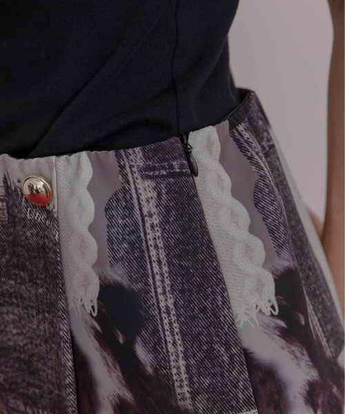 Eimee Law(エイミーロウ)の「カウ柄デニムコラージュptヘムレースタイトスカート(スカート・レディース・グレー/カーキ・FREE)」の15枚目の写真