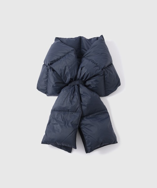 VICKY（ビッキー）の「TAION　マウンテンボリュームダウンスカーフ≪手洗い可能≫（ストール/ショール・レディース・ブラック/ネイビー・FREE）」の3枚目の写真