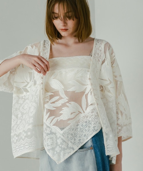 WHYTO.(ホワイト)の「「WHYTO. / ホワイト」レースコンビカーディガン(シャツ/ブラウス・レディース・ブラック/オフホワイト・38/36)」の8枚目の写真