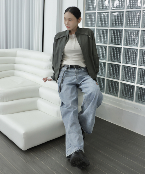 PLACE STUDIO（プレイススタジオ）の「フレンチカラー ポップ オフショルダー レイヤード スナップボタン Tシャツ _ 2COLOR（Tシャツ/カットソー・レディース・チャコール/アイボリー・FREE）」の9枚目の写真