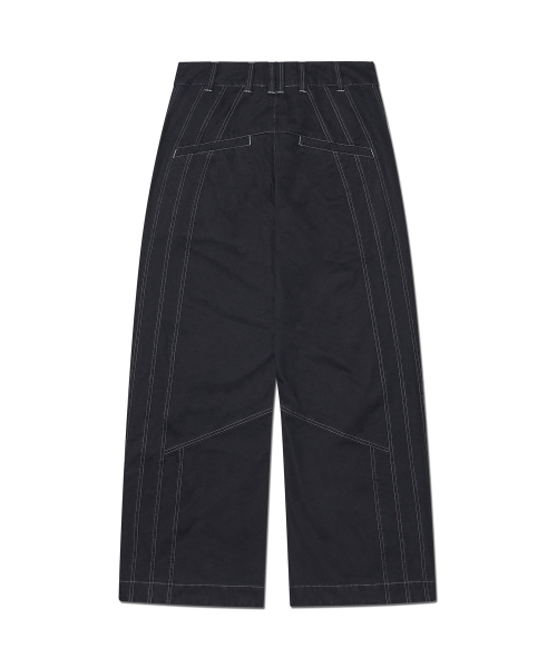 NOMANUAL(NOMANUAL)の「TILTED SIDE LINE PANTS - WASHED BLACK(その他パンツ・レディース・その他・SMALL/MEDIUM/LARGE)」の2枚目の写真