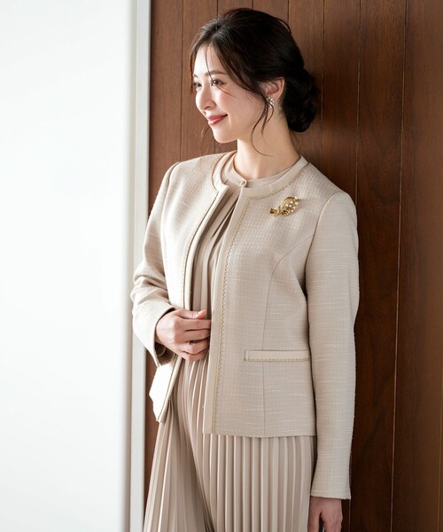 ANY SIS(エニィスィス)の「リップルボーダーストレッチ ジャケット(ノーカラージャケット・レディース・ネイビー系/ネイビー系6/ベージュ系6・SMALL/MEDIUM/LARGE)」の11枚目の写真