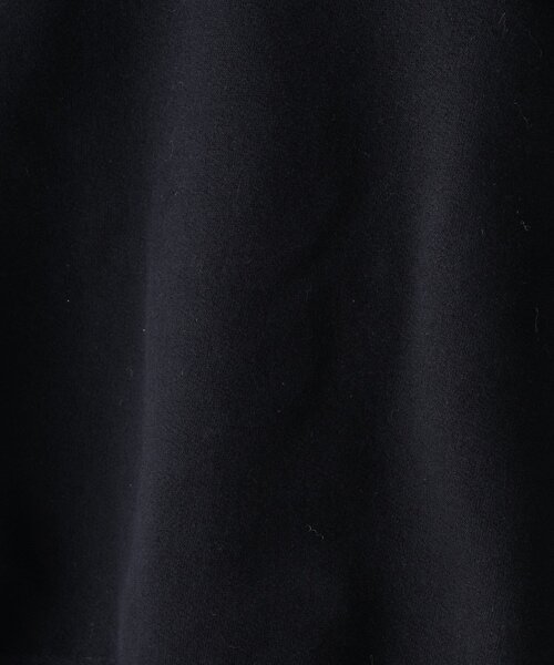 UNTITLED(アンタイトル)の「【Liyoca】ソフト裏毛Vネックプルオーバー(Tシャツ/カットソー・レディース・ブラック/ベージュ・02)」の7枚目の写真