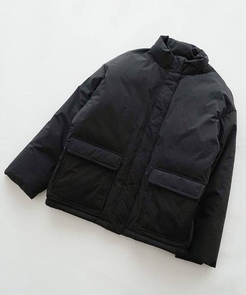 休日のダウンコート（ダウンジャケット/コート）｜休日と詩