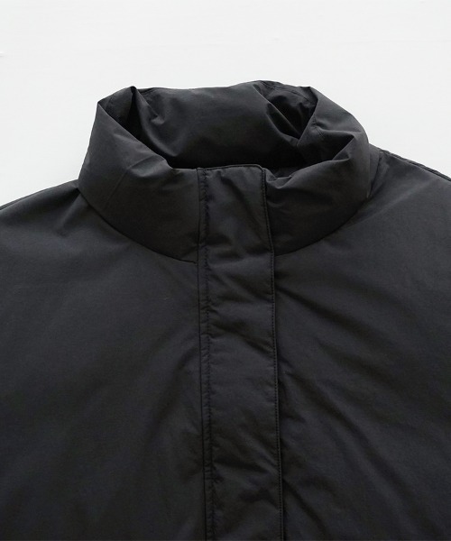 休日のダウンコート（ダウンジャケット/コート）｜休日と詩