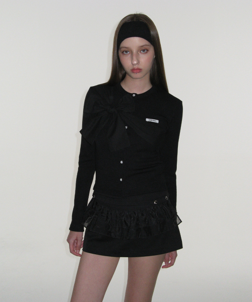 CRANK（クランク）の「[Ships sequentially within 12/8] Ribbon Tide Knit Cardigan_Black（カーディガン/ボレロ・レディース・その他・FREE）」の5枚目の写真