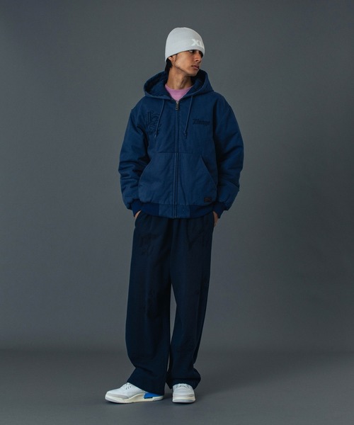 XLARGE（エクストララージ）の「PATCHED OLD ENGLISH HOODED WORK JACKET（ブルゾン・メンズ・ブラック/グレー/カモフラージュ/ネイビー・S/M/L/XL）」の12枚目の写真