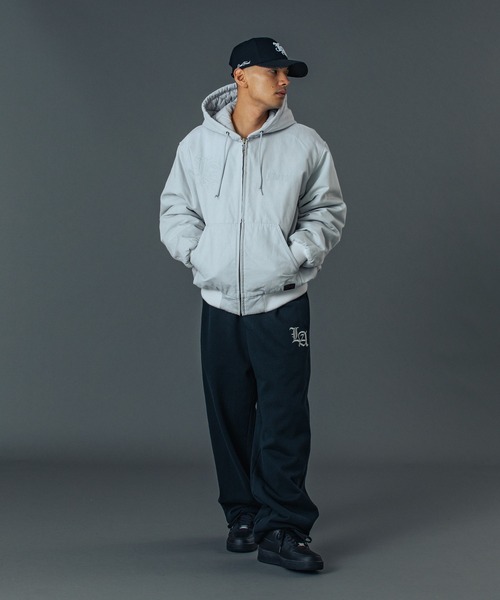 XLARGE（エクストララージ）の「PATCHED OLD ENGLISH HOODED WORK JACKET（ブルゾン・メンズ・ブラック/グレー/カモフラージュ/ネイビー・S/M/L/XL）」の15枚目の写真