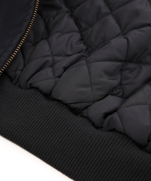 PATCHED OLD ENGLISH HOODED WORK JACKET（ブルゾン）｜XLARGE