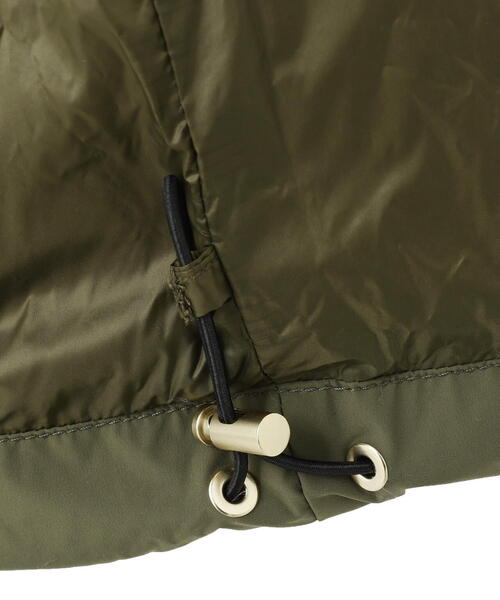 DUVETICA（デュベティカ）の「DUVETICA/デュベティカ/NITTAWOSEW/ニッタウォソウ（ダウンジャケット/コート・レディース・ブラック/オリーブ系・40/42/44）」の6枚目の写真