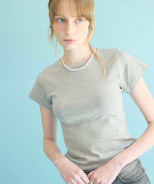 COQUET(コケット)の「Essential Crewneck T Melange Gray(Tシャツ/カットソー・レディース・グレー・FREE)」の2枚目の写真