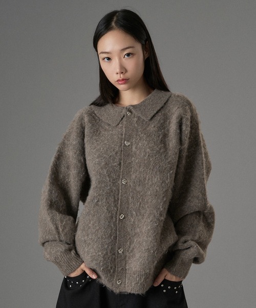 ONCILY（オンシェリー）の「SILVER BUTTON SHAGGY KNIT POLO CARDIGAN / シルバーボタンシャギーニットポロカーディガン（カーディガン/ボレロ・メンズ・チャコールグレー/ブルー/ブラウン/オレンジ・SMALL/MEDIUM/LARGE）」の3枚目の写真