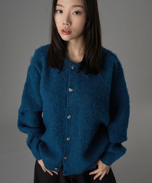 ONCILY（オンシェリー）の「SILVER BUTTON SHAGGY KNIT POLO CARDIGAN / シルバーボタンシャギーニットポロカーディガン（カーディガン/ボレロ・メンズ・チャコールグレー/ブルー/ブラウン/オレンジ・SMALL/MEDIUM/LARGE）」の9枚目の写真