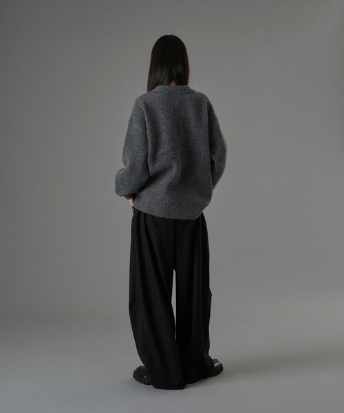 ONCILY（オンシェリー）の「SILVER BUTTON SHAGGY KNIT POLO CARDIGAN / シルバーボタンシャギーニットポロカーディガン（カーディガン/ボレロ・メンズ・チャコールグレー/ブルー/ブラウン/オレンジ・SMALL/MEDIUM/LARGE）」の22枚目の写真