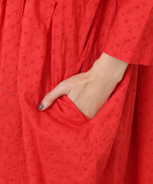 JOURNAL STANDARD LUXE（ジャーナルスタンダード　ラックス）の「ローンレース ampleプルワンピース（ワンピース・レディース・レッド/ブラック・FREE）」の18枚目の写真