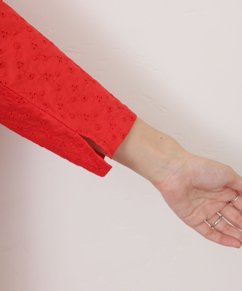 JOURNAL STANDARD LUXE（ジャーナルスタンダード　ラックス）の「ローンレース ampleプルワンピース（ワンピース・レディース・レッド/ブラック・FREE）」の19枚目の写真