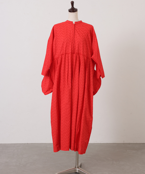 JOURNAL STANDARD LUXE（ジャーナルスタンダード　ラックス）の「ローンレース ampleプルワンピース（ワンピース・レディース・レッド/ブラック・FREE）」の22枚目の写真