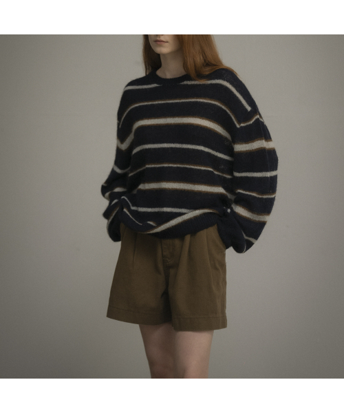KNOWNBETTER（ノウンベター）の「Hairy stripe loose-fit knit [KNFW03SW07]_[2color]（ニット/セーター・レディース・ネイビー・FREE）」の3枚目の写真