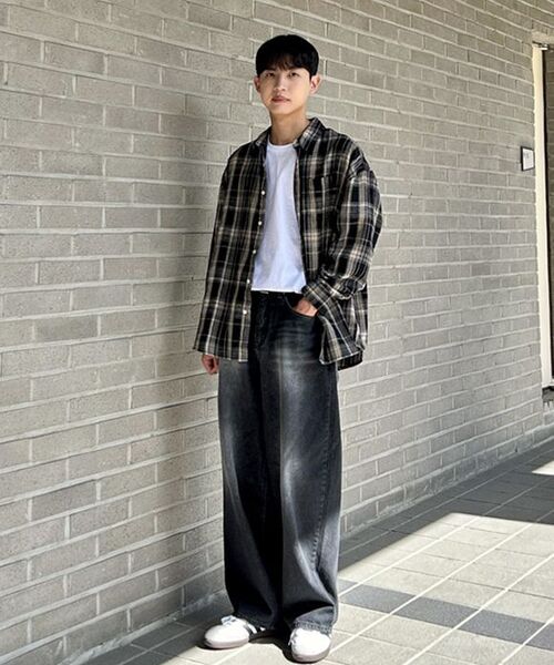 REFLYPERKY(リフライパーキー)の「LA8617 アメイズフローワイドデニム(ISLE BLACK)(デニムパンツ・メンズ・その他・SMALL/X-SMALL/L(32)/M(30)/XL(34))」の17枚目の写真