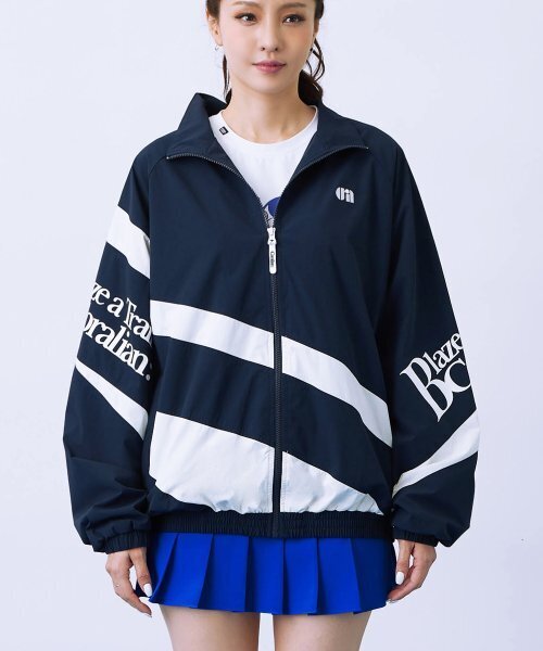 CORALIAN（コラリアン）の「ランオフナイロンウィンドブレーカージャケット（ナイロンジャケット・メンズ・その他・SMALL/MEDIUM/LARGE/X-LARGE/XX-LARGE/X-SMALL/XXX-LARGE/XXXX-LARGE）」の9枚目の写真