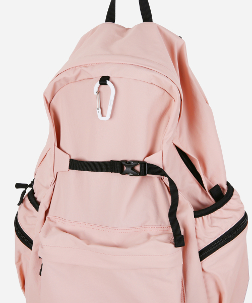 JENNER（ジェンナー）の「ライトリサイクルナイロンバックパック_ミディアム[ピンク]（バックパック/リュック・レディース・その他・FREE）」の8枚目の写真