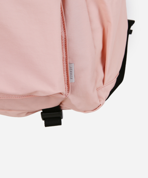 JENNER（ジェンナー）の「ライトリサイクルナイロンバックパック_ミディアム[ピンク]（バックパック/リュック・レディース・その他・FREE）」の9枚目の写真