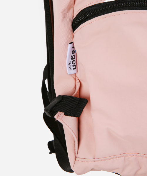 JENNER（ジェンナー）の「ライトリサイクルナイロンバックパック_ミディアム[ピンク]（バックパック/リュック・レディース・その他・FREE）」の12枚目の写真
