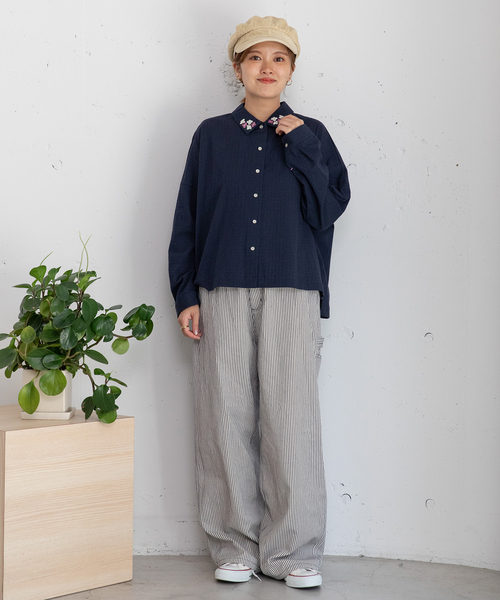 POU DOU DOU(プードゥドゥ)の「衿先フラワー刺繍ブラウス(シャツ/ブラウス・レディース・レッド/ネイビー/オフホワイト・M)」の19枚目の写真