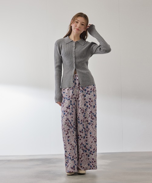 QUEENS COURT（クイーンズコート）の「クルミボタンポロニットカーディガン≪手洗い可能≫（カーディガン/ボレロ・レディース・オフホワイト/ブラック/ピンク/ダークグレー・M）」の6枚目の写真