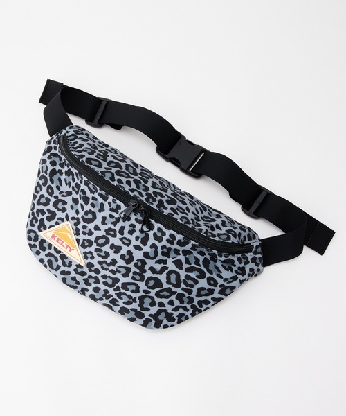 KELTY(ケルティ)の「フェスにライブに!【KELTY】ES SLIM FANNY 軽量ボディバッグ(ボディバッグ/ウエストポーチ・レディース・レオパード/タン/マスタード/ネイビー/ベージュ/ブラック系/アニマル/スカイブルー/オリーブ/ブラウン系/ホワイト系/セージグリーン/ブラック・ONE SIZE)」の13枚目の写真