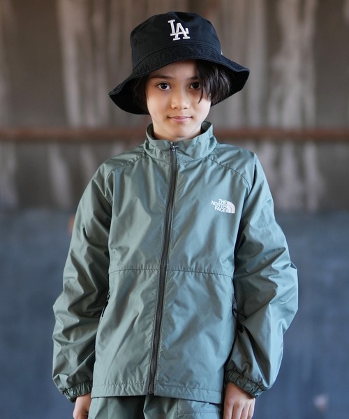 THE NORTH FACE(ザノースフェイス)の「THE NORTH FACE ザ・ノース・フェイス ワイドシルエット ジャケット NPJ22602(その他アウター・キッズ・ブラック/ダークグリーン・130cm/140cm/150cm/160cm)」の10枚目の写真
